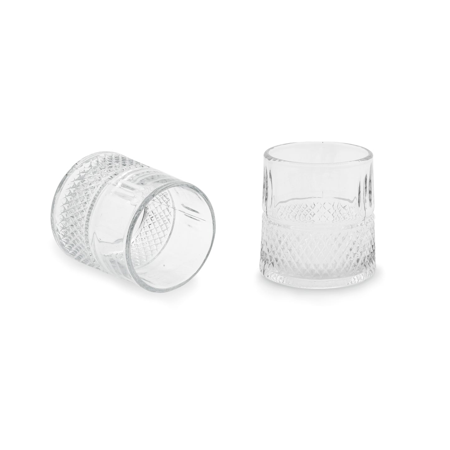 Elegant clear glass tumblers – Wholesale drinking glasses for restaurants, bars, and catering businesses.